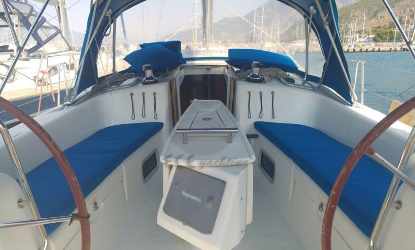 Benetau Oceanis 43.4 Sail Boat, Deck View Towards The Helm.