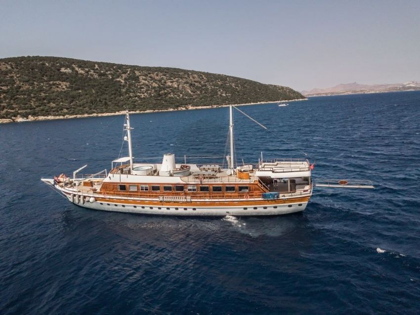 Elara 1 Gulet Rental From Bodrum.