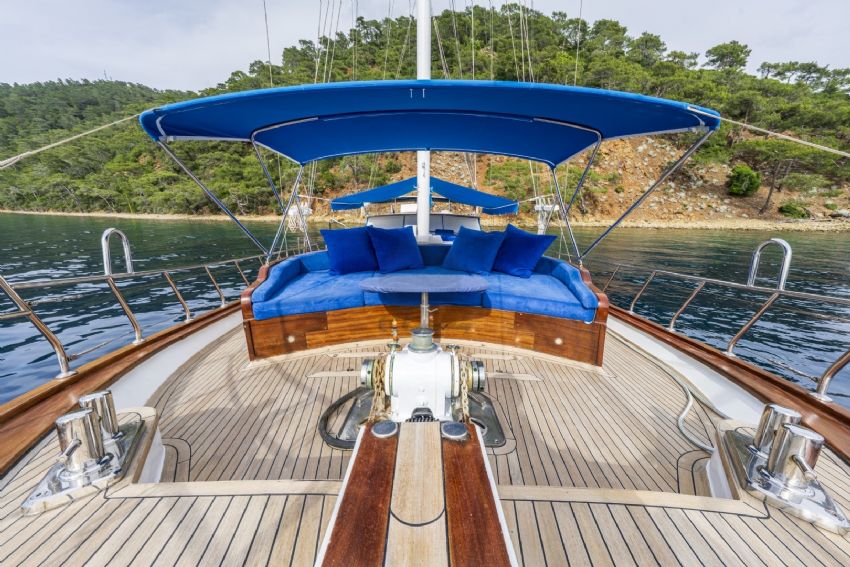 Front Deck & Sunset Seats