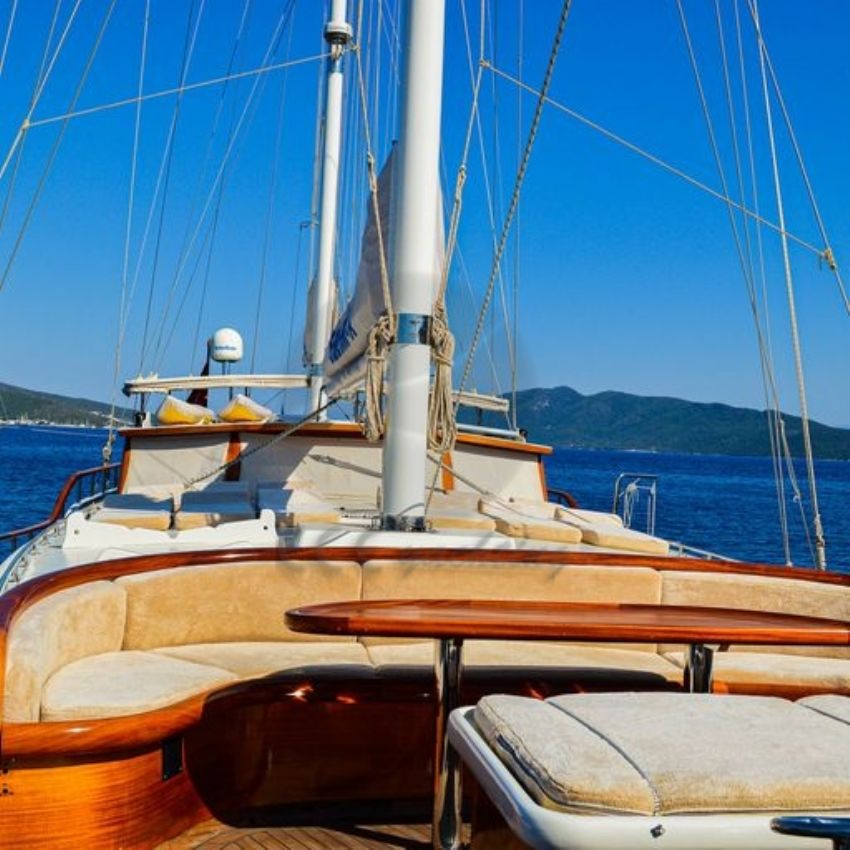 Enderim A teknesi güverte