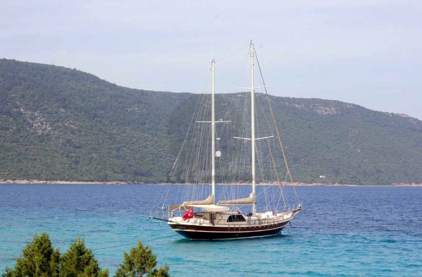 Endless Gulet, Sailing Thre Blue Waters.