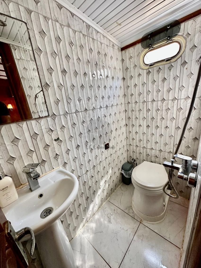 Wc & Duş - Sancak Kabin