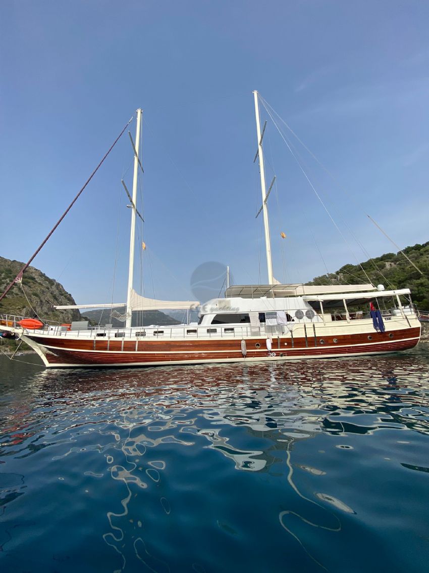 Esinti gulet exterior