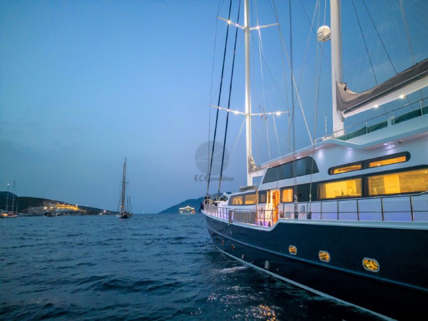 Esma Sultan Dış Görünüm