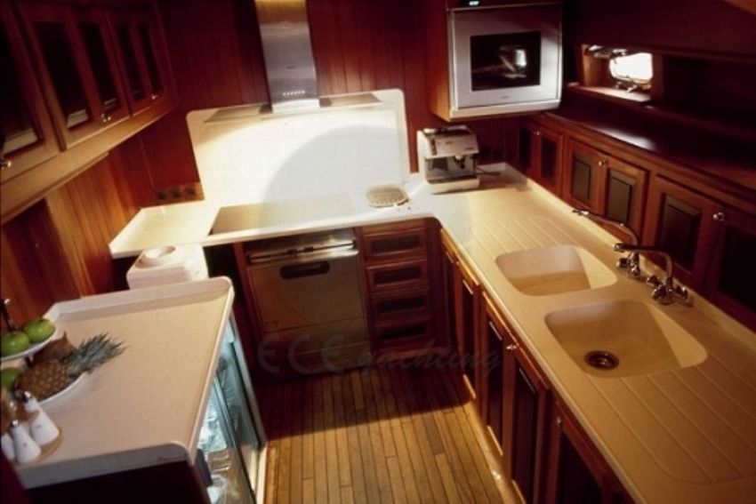 Eylül Deniz 2 Teknesi mutfak. Eylul Deniz 2 Gulet, Fully Fledged Kitchen.