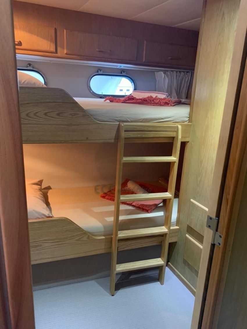 Ece Bozdağ Twin Kabin