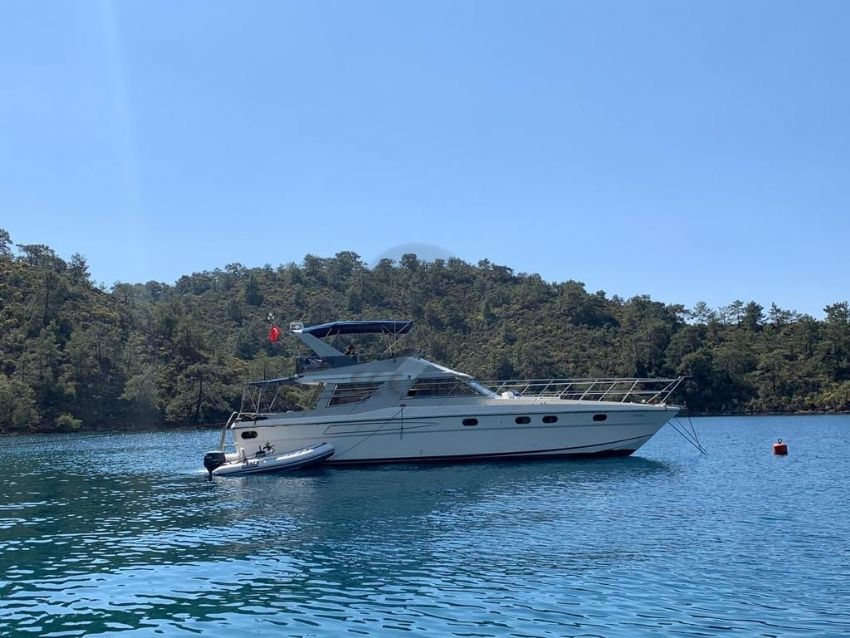 Ece Bozdağ Dış Görünüm