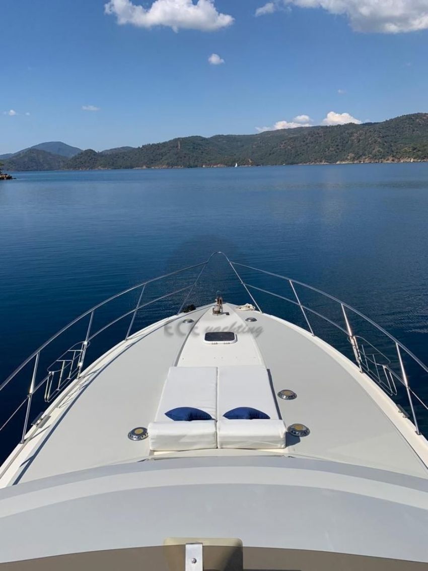 Ece Bozdağ Ön Güverte