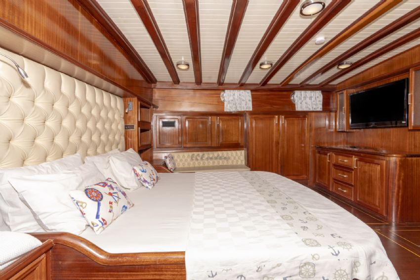 Furkan Gulet, Double Cabin.