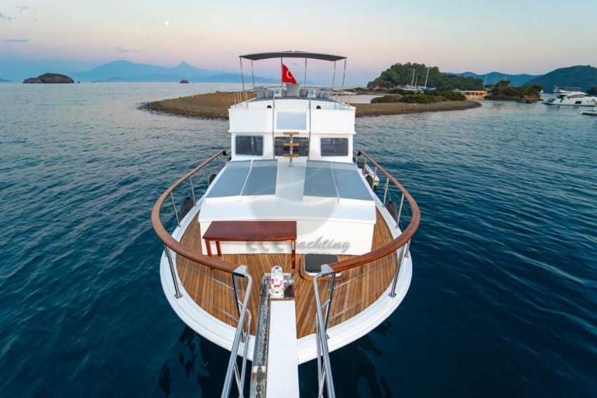 Golden Light Dış Görünüm