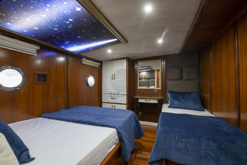 Grand Acar Dbl. Cabin