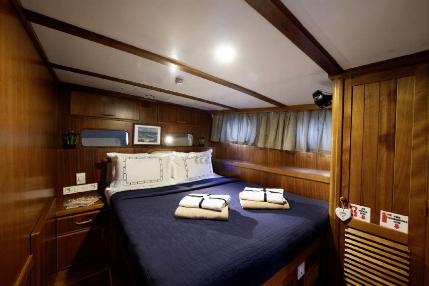 Grand Lale Yacht, Twin Cabin View.