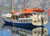 Grand Lale Yacht, Reflections in The Water.