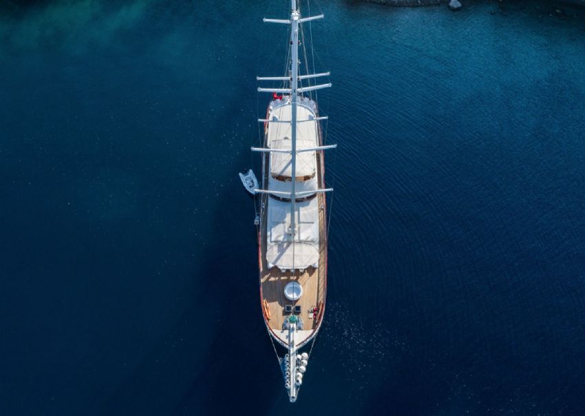 Halcon Del Mar Yacht, Aerial View.