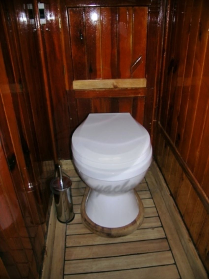 Ece Ürgüp Banyo - WC