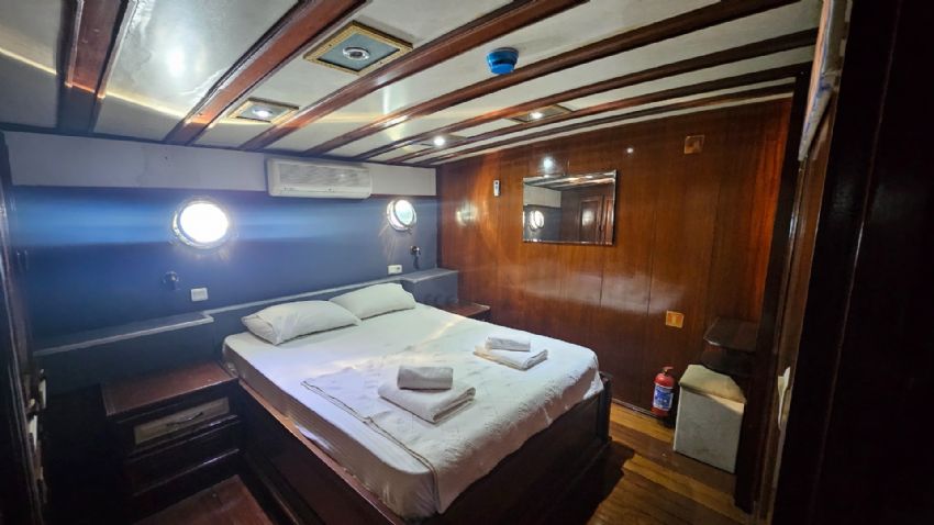 ECE ADALAR Double Kabin