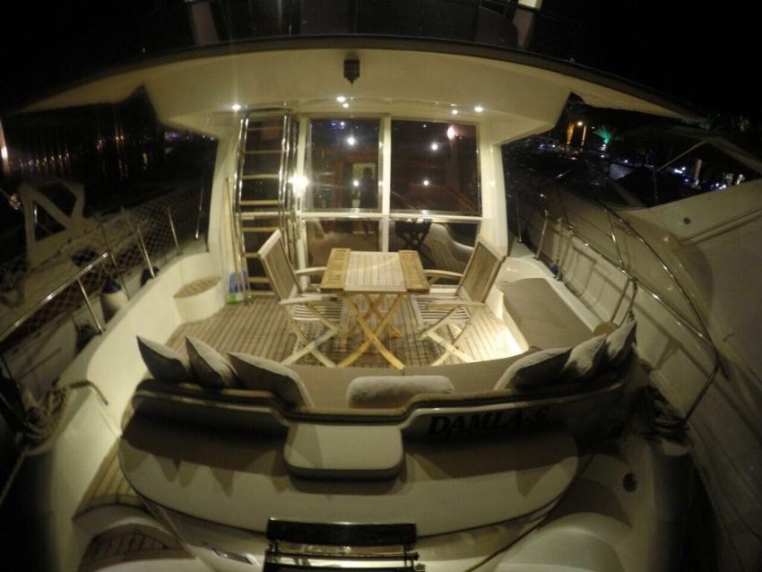 Ece Muratpaşa Arka Oturma Alanı