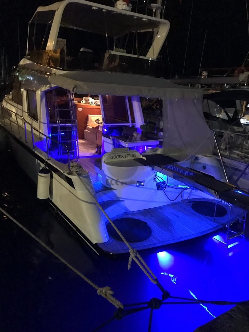 Ece Muratpaşa Ön Güverte