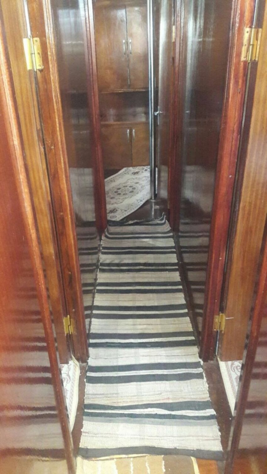 Kaptan Atilla Gulet, Corridor.