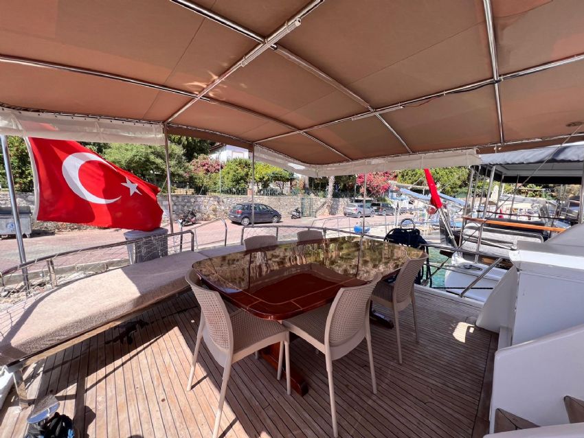 Ece Captain Arka Güverte