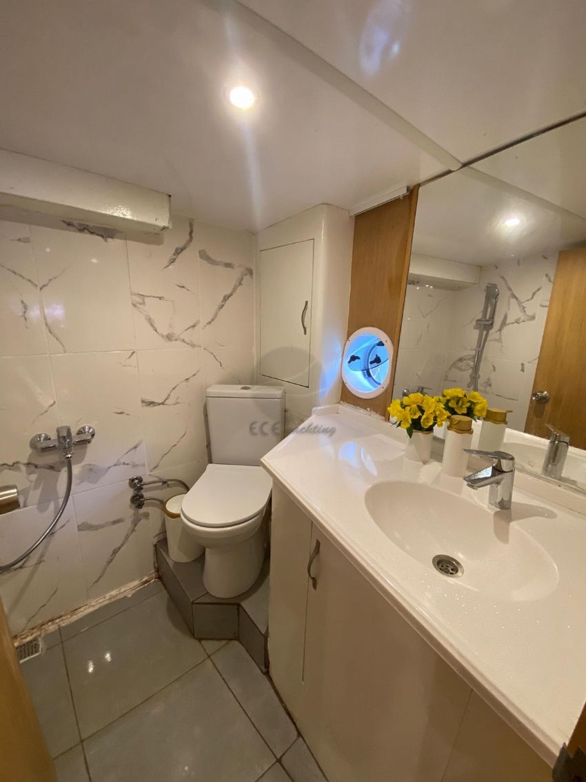 Ece Captain Banyo-Wc