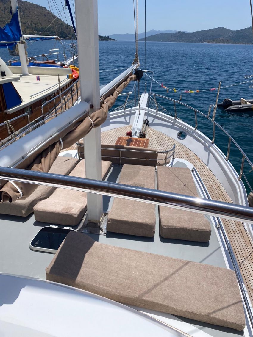 Ece Captain Ön Güverte