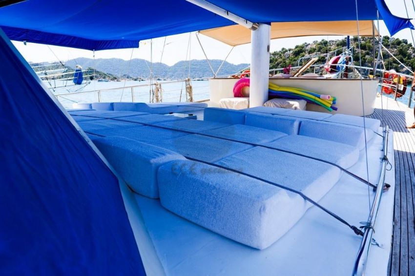 Ece Şarampol Güneşlenme Alanı