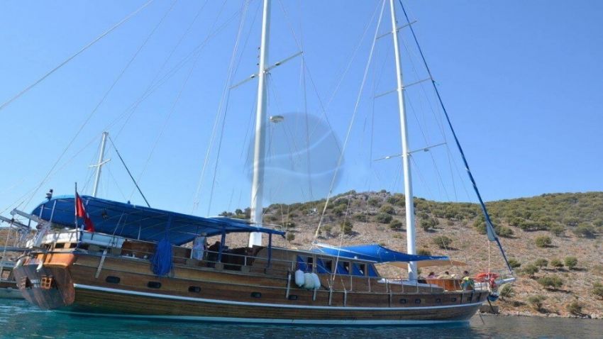 Ece Şarampol Dış Görünüm