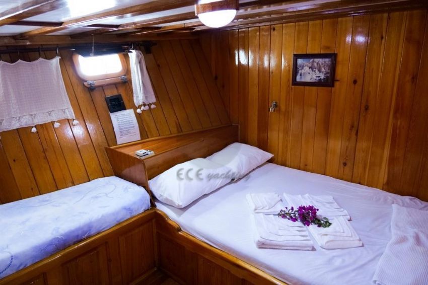 Ece Şarampol Double Kabin