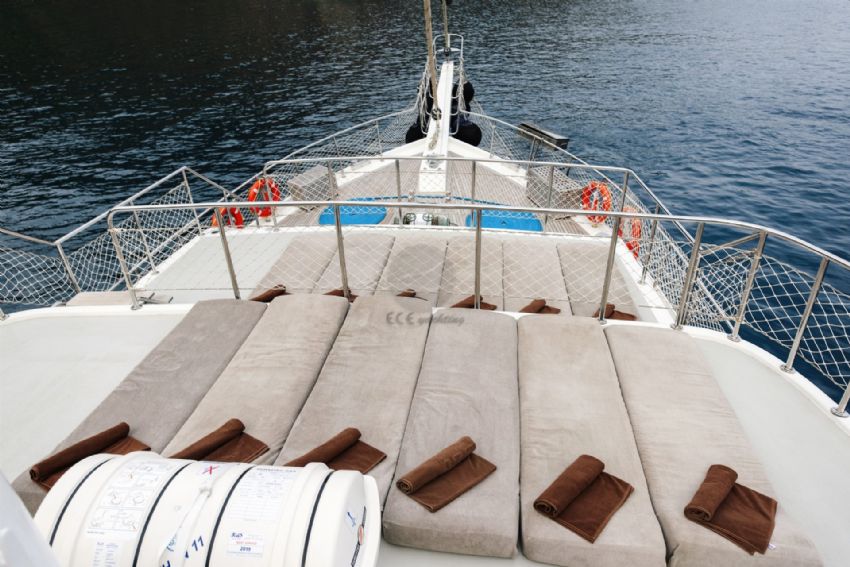 Kayhan 11 Yacht, Come And Soak Up The Sun.