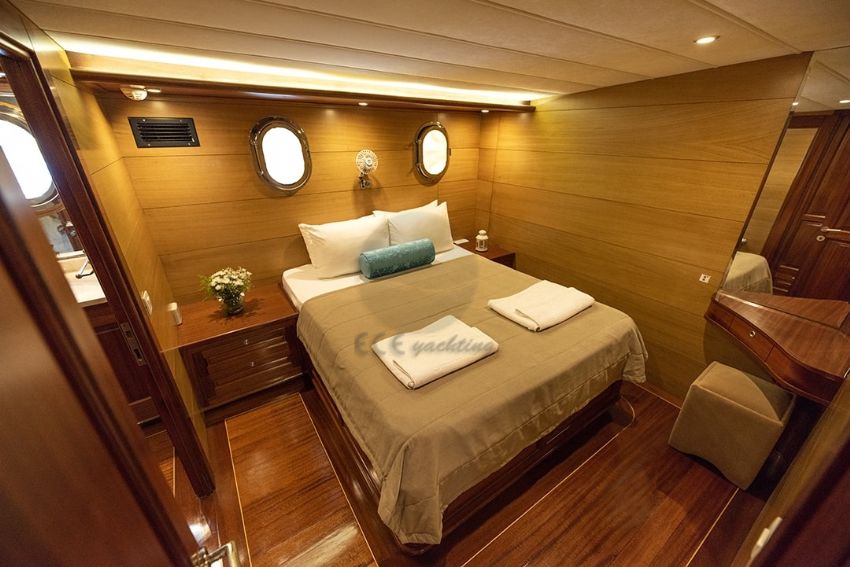 Kayhan 4 Yacht, Fully Fledged Kitchen.
