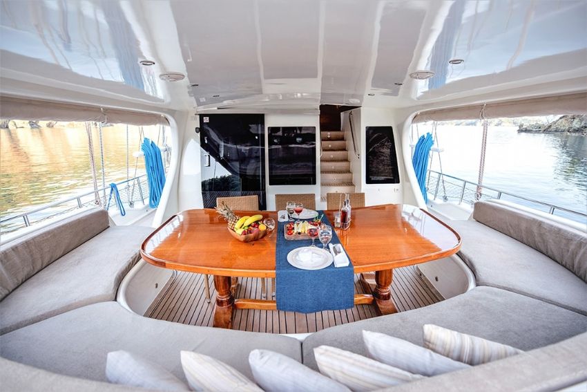 Kayhan 4 Yacht, Maset Cabin 2.