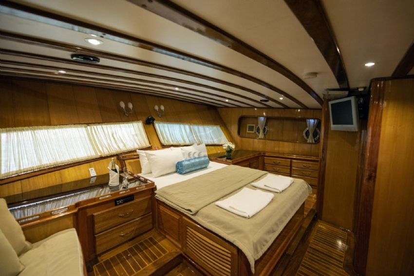 Kayhan 5 Yacht, Master Kabin
