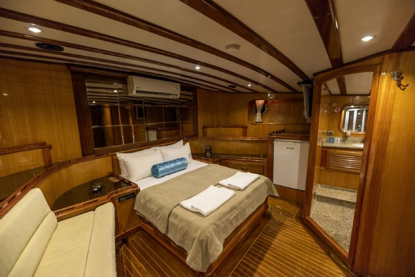 Kayhan 5 Yacht, Master Kabin