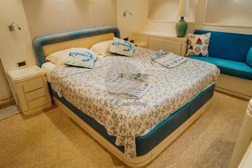 Ece Hisarönü VIP Kabin