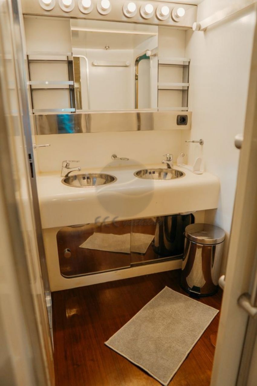 Ece Hisarönü Banyo & Wc