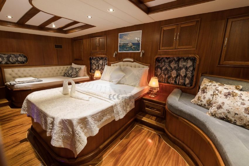 Koray Ege Yacht, Master Suite.