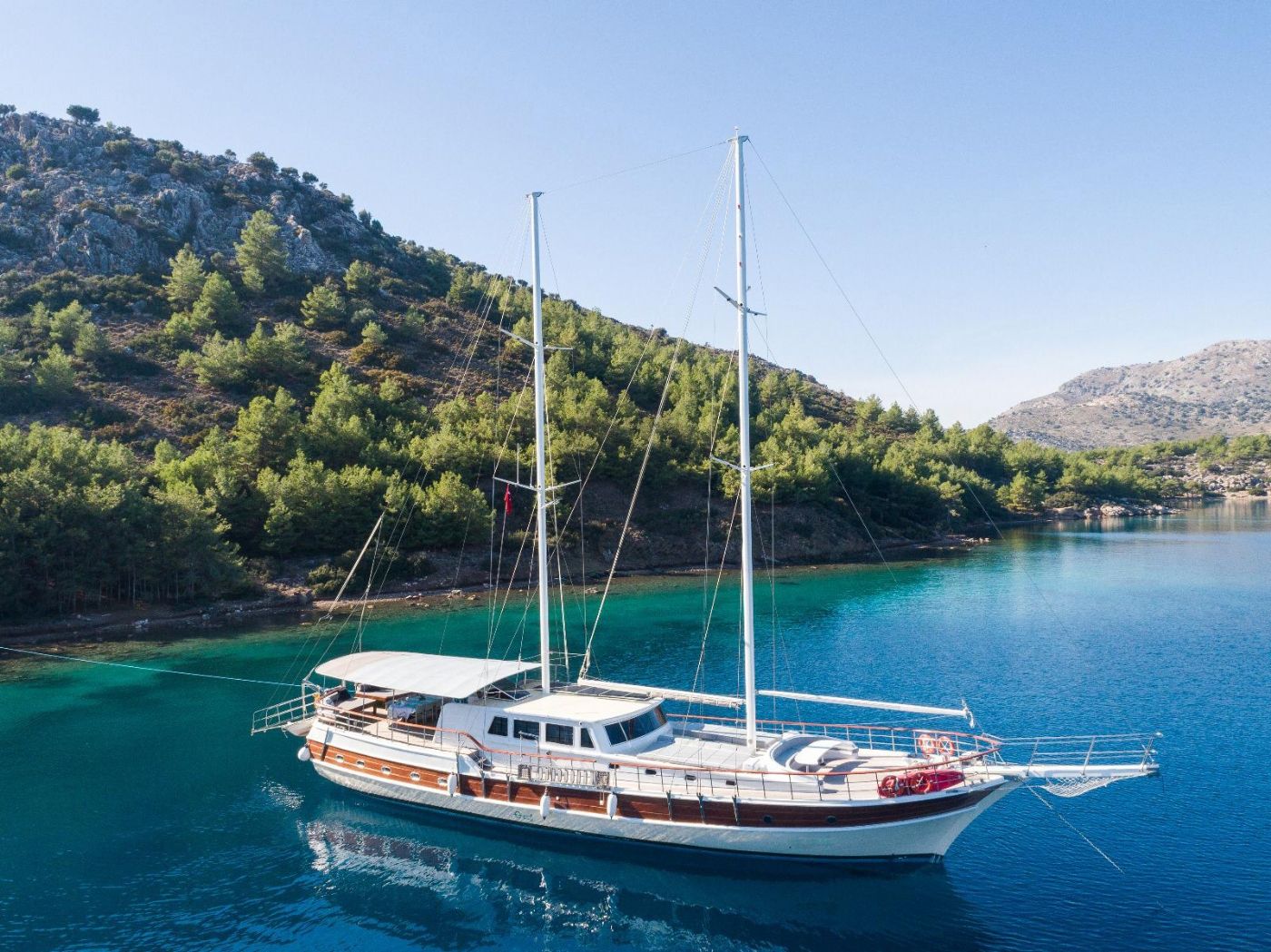 Koray Ege Yacht, Blue Skies Blue Cruise.