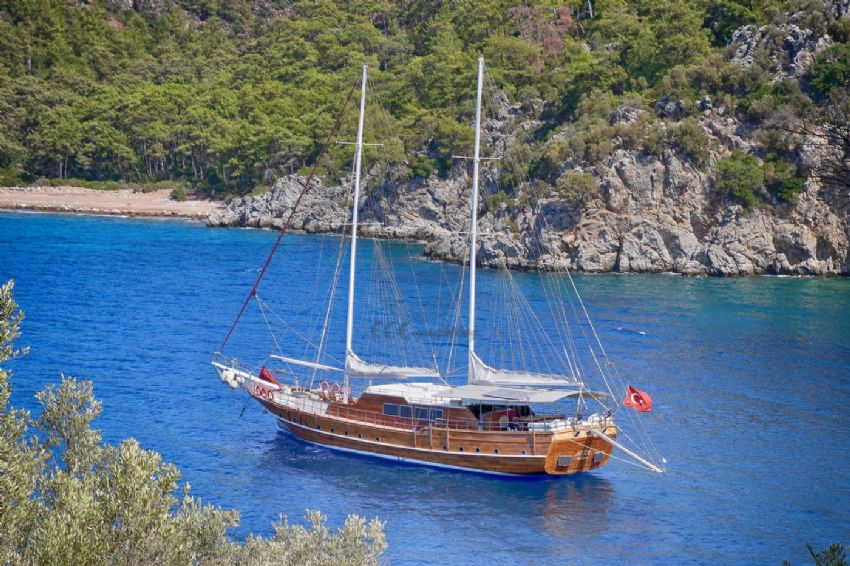 KY Yacht, Stunning Colours Of Turkey.