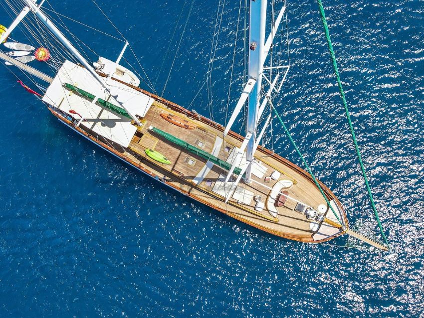 Lady Christa 2 Dış Görünüm