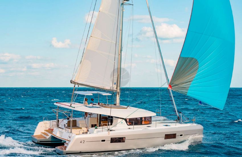 Ece Pülümür Dış Görünüm