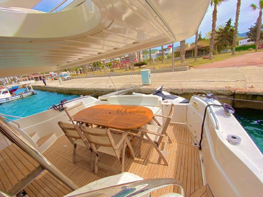 ECE NAYLA Arka Oturma Grubu