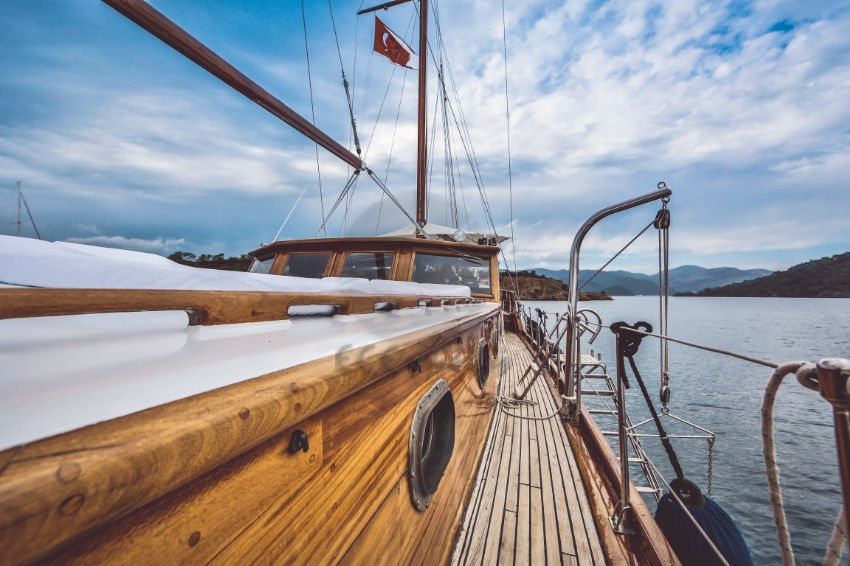 La Nonna Gulet, Side Deck.