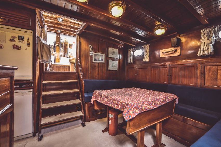 La Nonna Gulet, Lounge Looking Towards Deck.