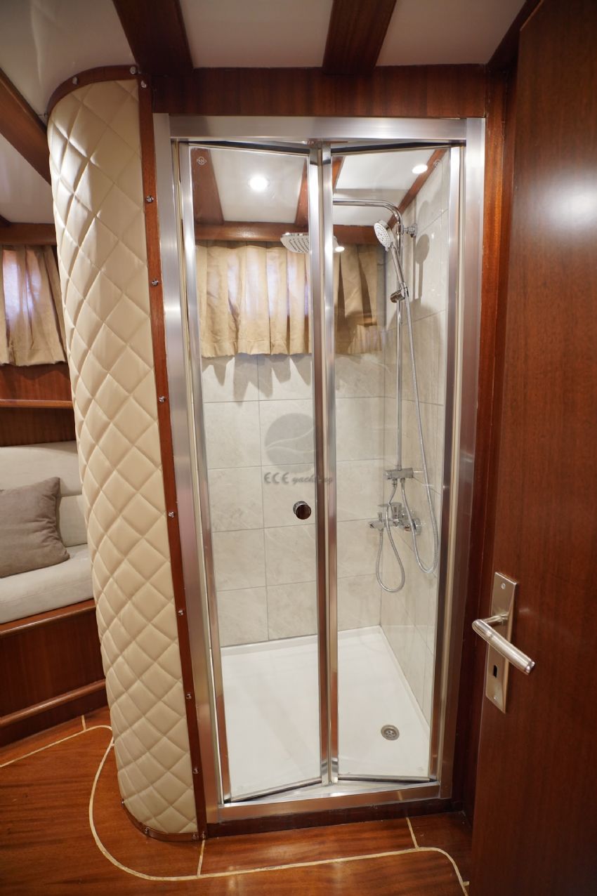 Lavinia Gulet Master Kabin Banyo