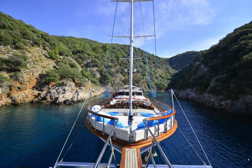 Lycian Queen Yacht, Aft Deck Dining And Seating.