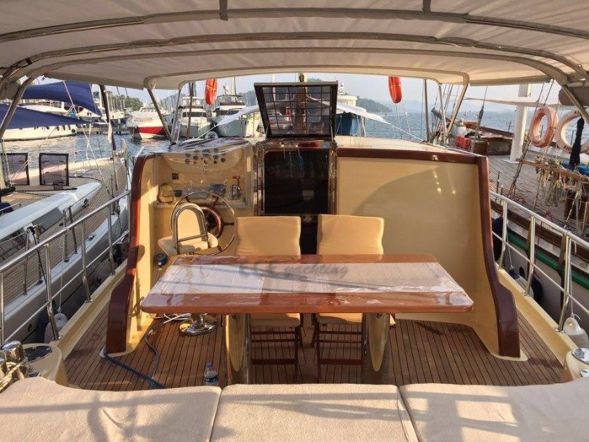 Mahi Gulet Yacht, On Deck Dining.