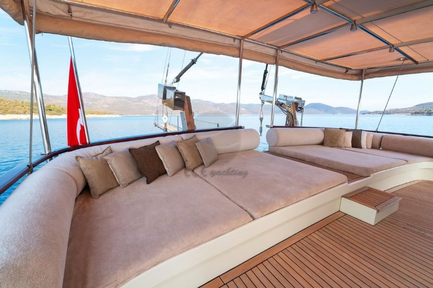 tekne İskele yürüyüş yolu