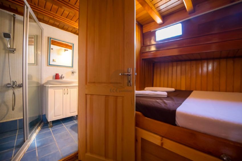 Ece Mimoza Banyo & Wc