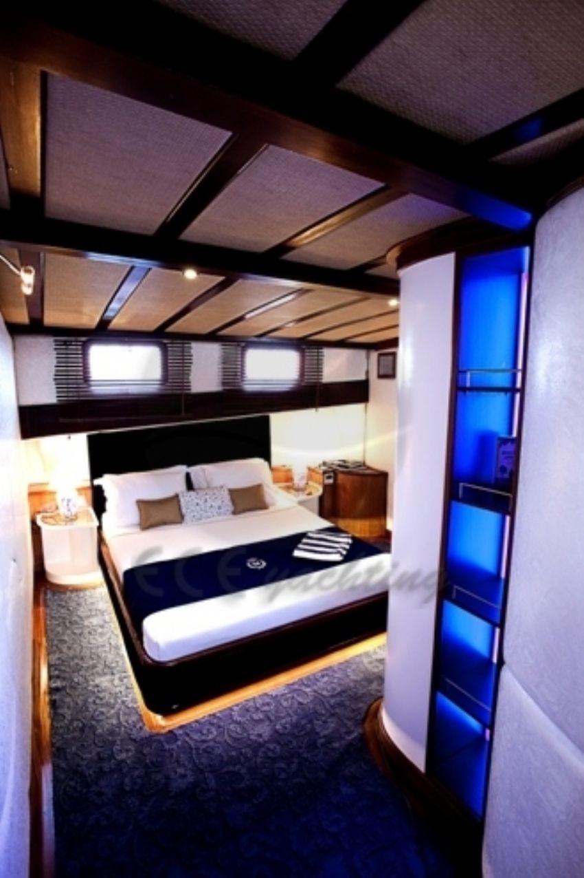 Murat 2 Teknesi Yatı Master kamara